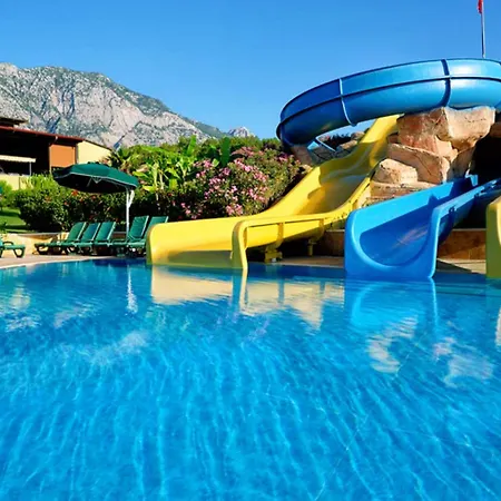 Semesteranläggning (resort) Amara Club Marine Nature 5*