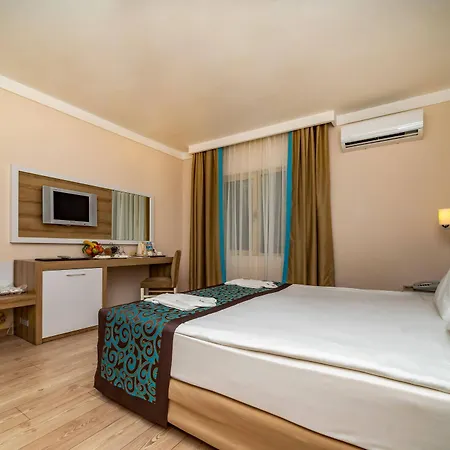 Semesteranläggning (resort) Amara Club Marine Nature 5*