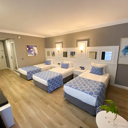 Amara Club Marine Nature ケメル