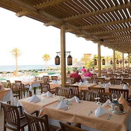 Amara Club Marine Nature ケメル